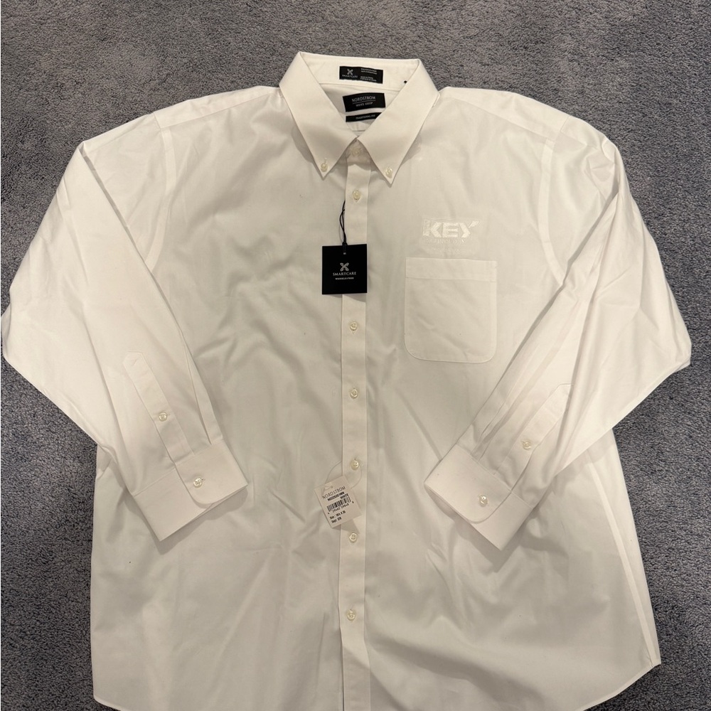 Nordstrom Men's Shop White Cust Logo Trad Fit Smartcare Dress Shirt Size 18.5/35